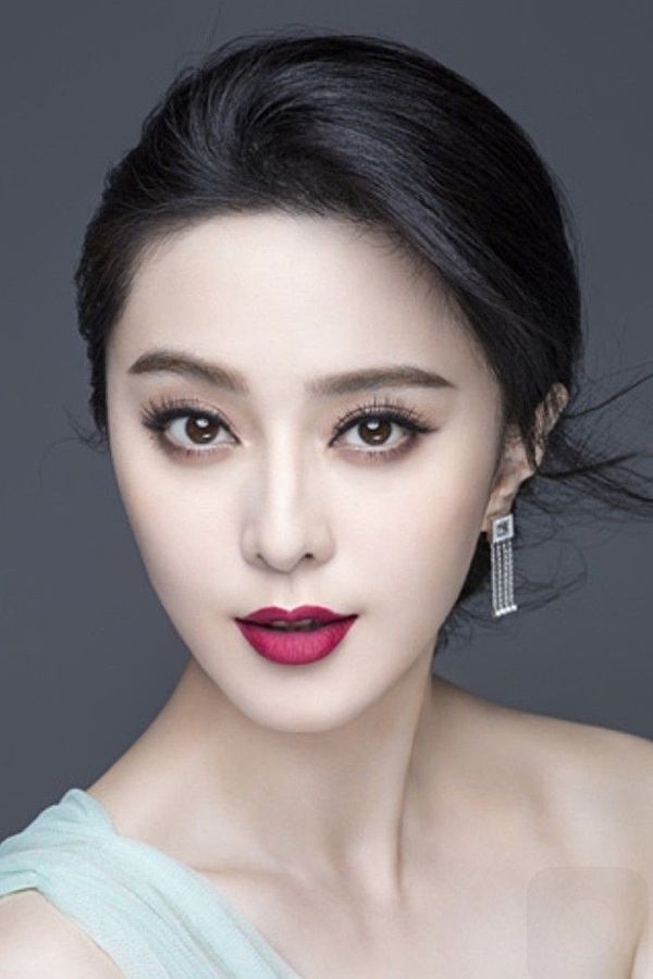 Chinese actors involved in scandals 1 - Fan Bing Bing