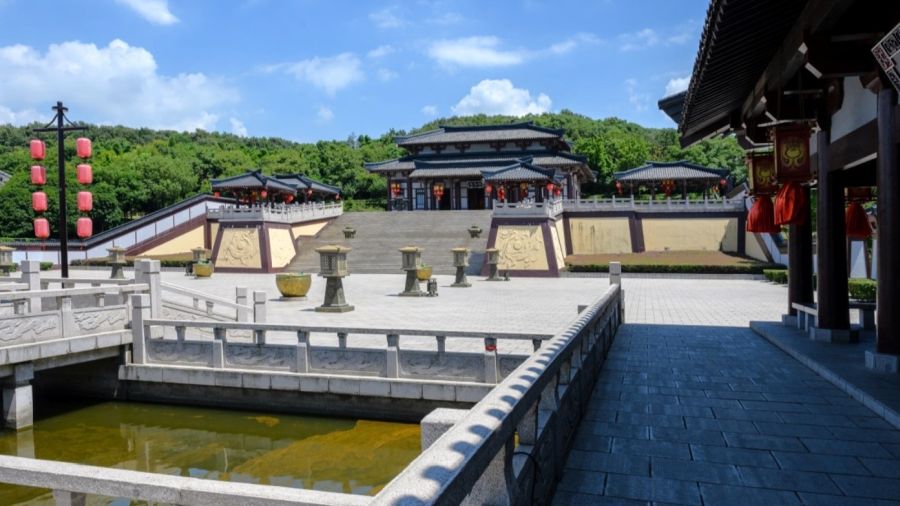 C-Drama Locations - Wuxi Studios: Three Kingdoms City