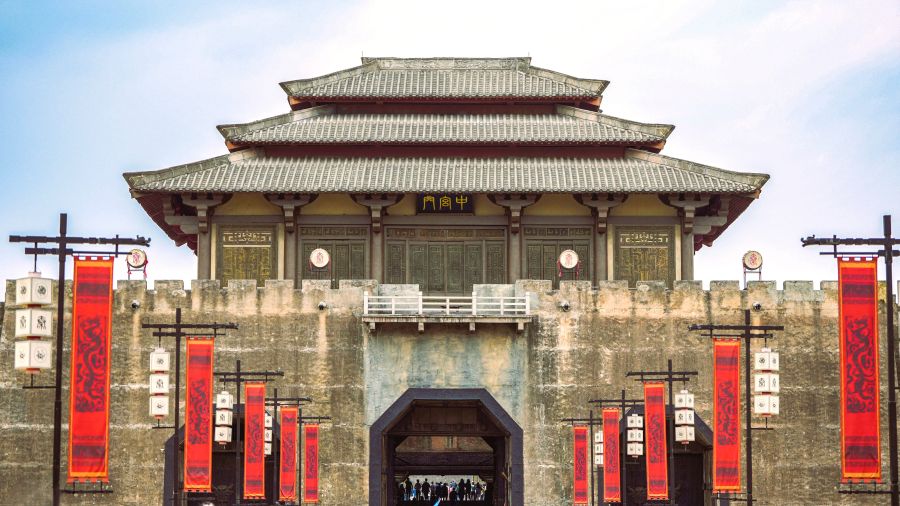 Le Location dei C-Drama - Hengdian World Studios: Palazzo dell’Imperatore Qin