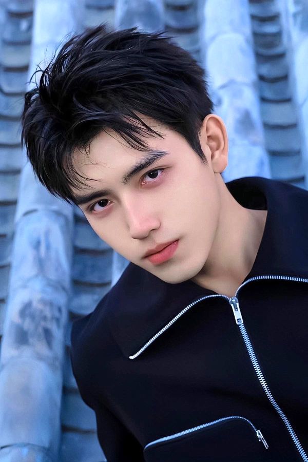 C-Drama Stars in Animal Form - Chen Feiyu