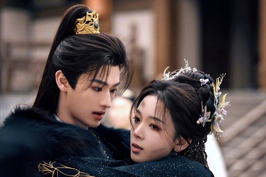 Echoes of the Self Drama Review - Li Yan and Zhou Ruo Xi