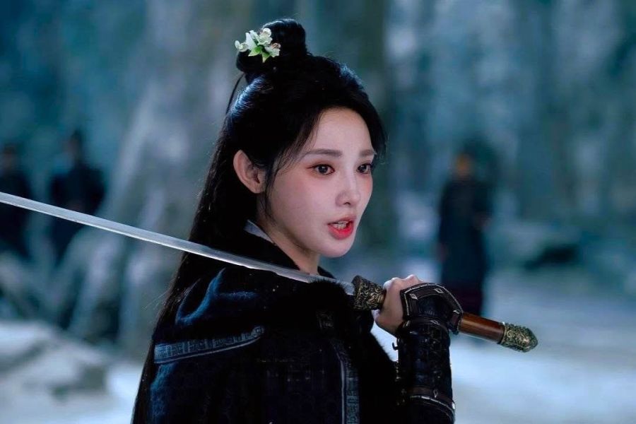 Love and Crown Drama Review - Ling Cang Cang