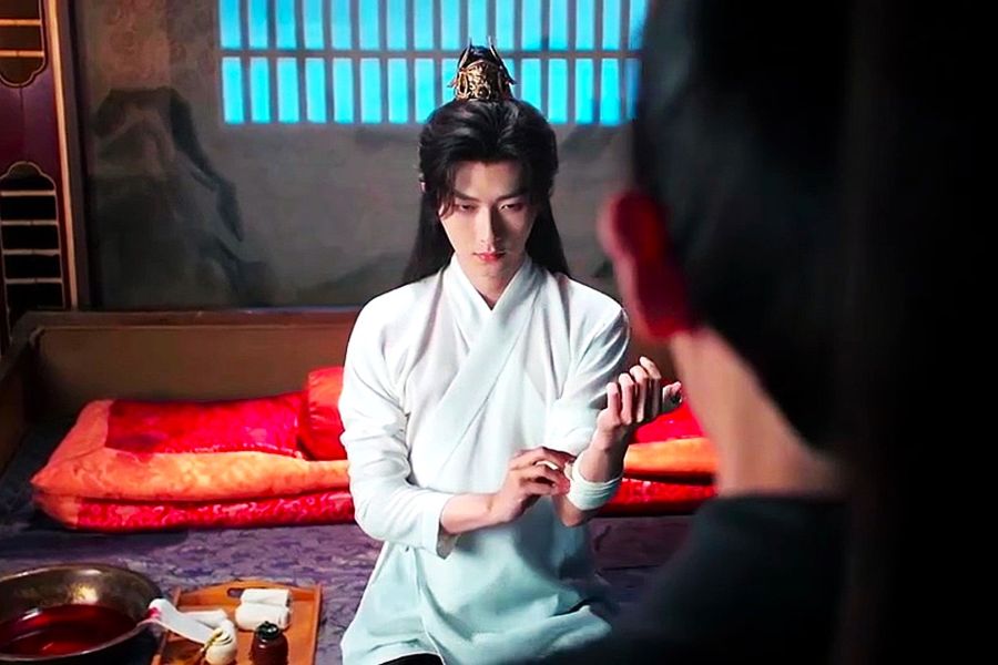 Within the Grip Drama Review - Yin Zhou